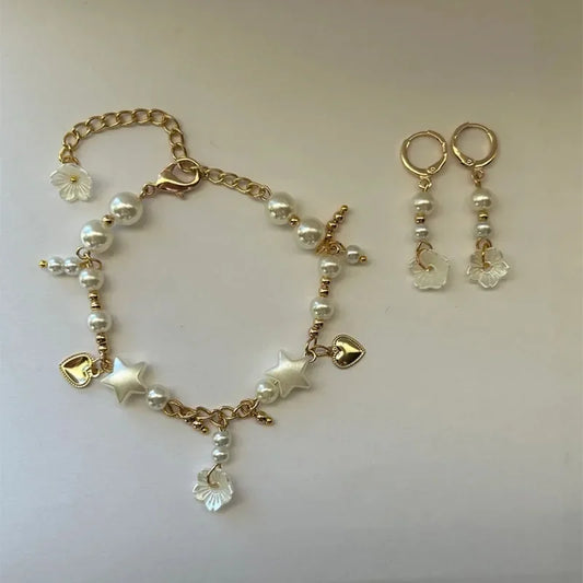 Coquette Pearl Bead Flower Bracelet