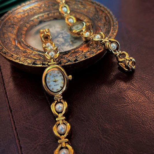 French Vintage Elegant Oval Face Pearl and Emerald Quartz Watch