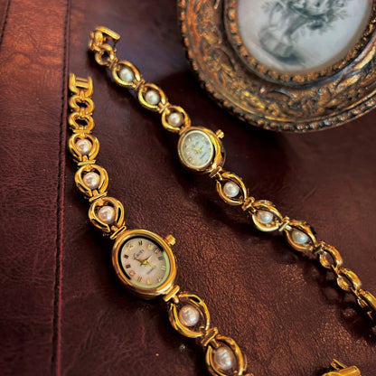French Vintage Elegant Oval Face Pearl and Emerald Quartz Watch