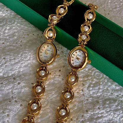 French Vintage Elegant Oval Face Pearl and Emerald Quartz Watch