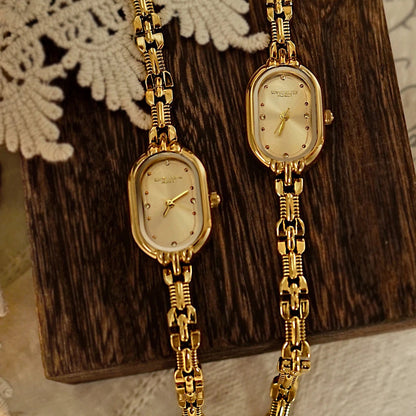 French Vintage Elegant Oval Face Gold Quartz Watch