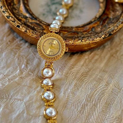 French Vintage Elegant Round Face Pearl Quartz Watch