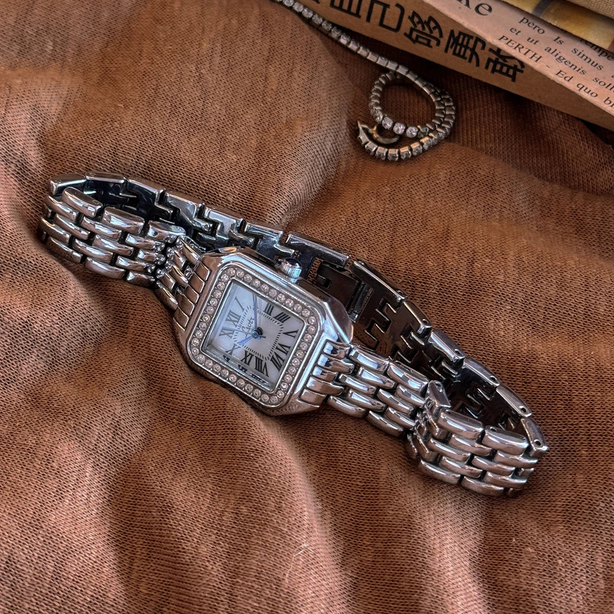 French Vintage Elegant Square Face With Inlaid Rhinestone Gold Quartz Watch