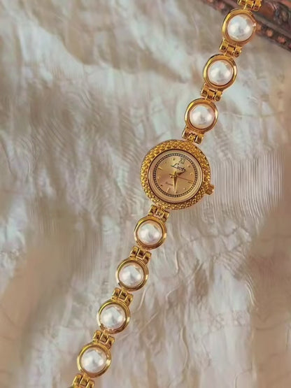 French Vintage Elegant Round Face Pearl Quartz Watch